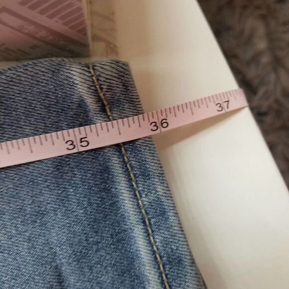 Levi's Revel Shaping Demi Curve Skinny Jeans - Picture 11 of 14